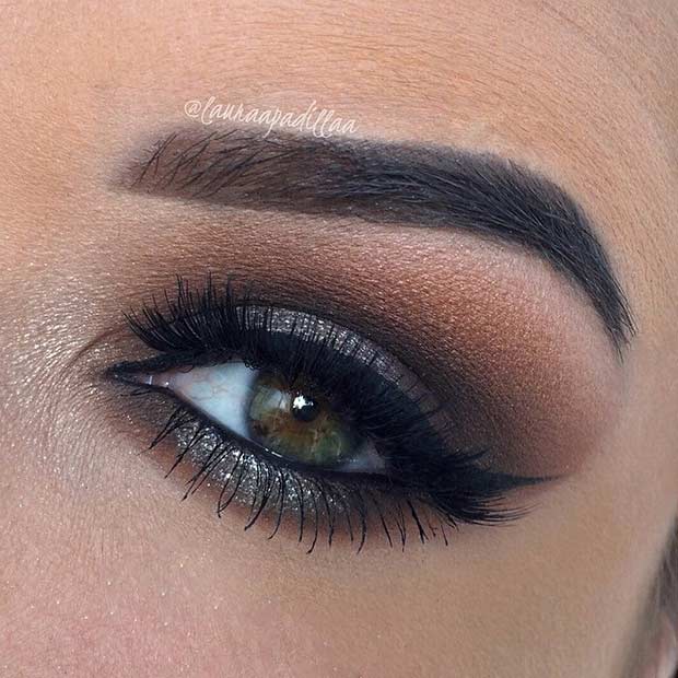 Stunning Smokey Eye Look for Green Eyes