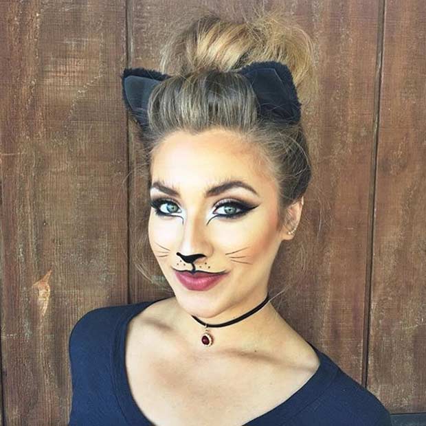 Beautiful Cat Halloween Makeup Look