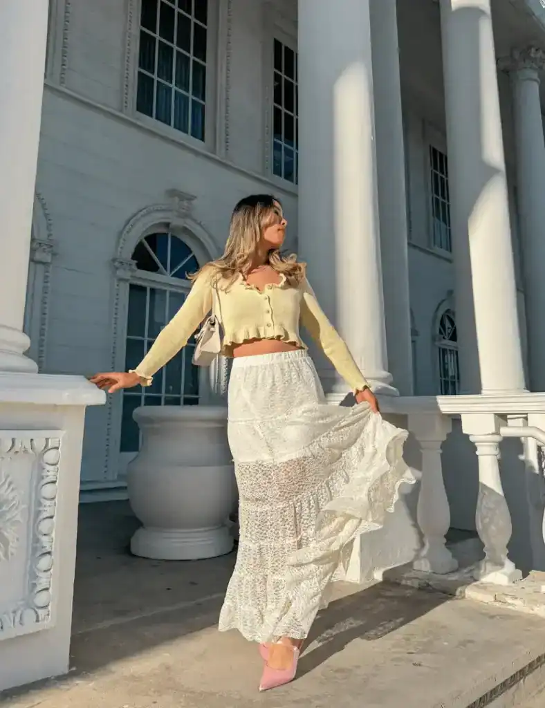 Butter yellow outfit ideas (15)