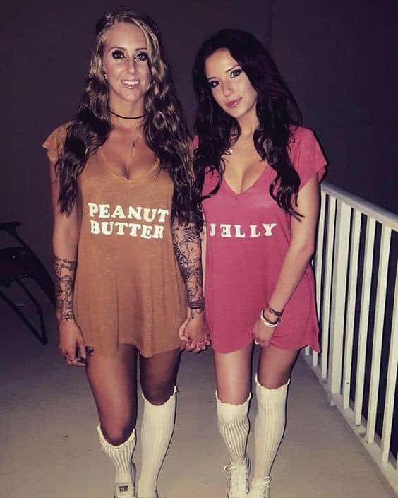 Best friend Halloween costumes, peanut butter and jelly shirts, fun matching outfits for women.