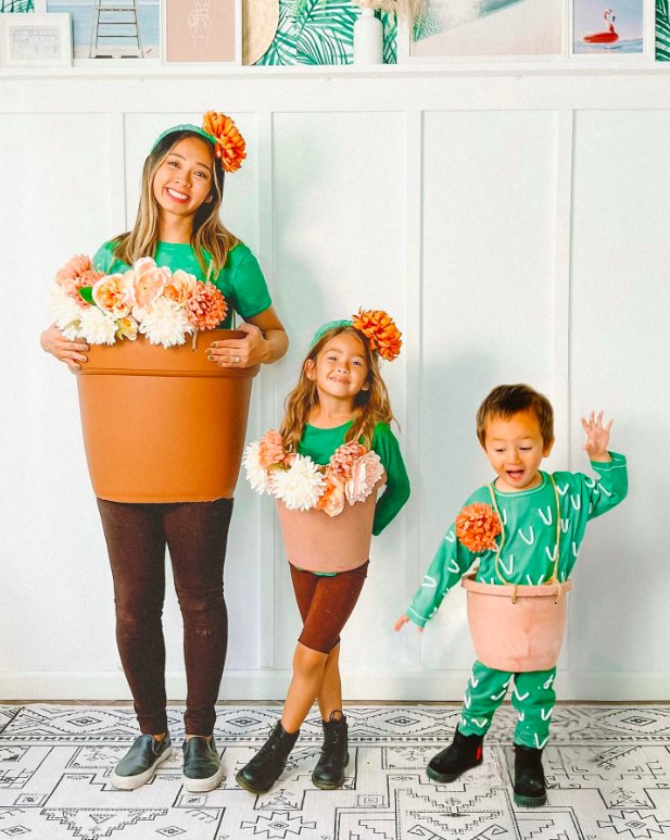 Family Potted Plant Costumes
