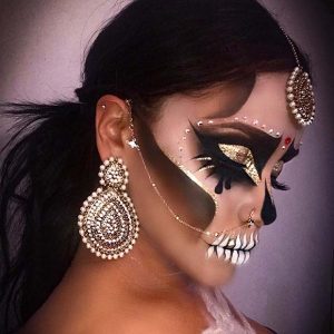 23 Alluring and Sexy Halloween Makeup Ideas