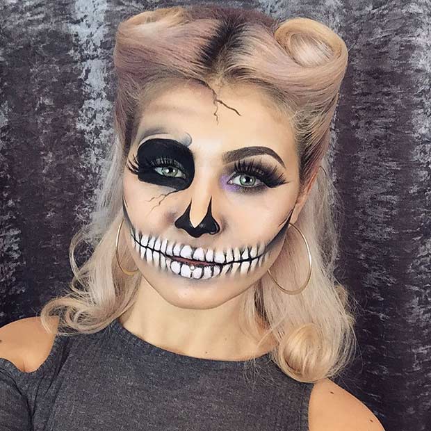 Simple Skeleton Halloween Makeup Look