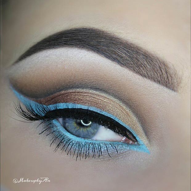 Turquoise Eyeliner