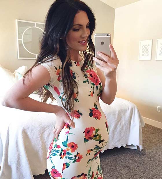 Pregnancy Floral Bodycon Dress Outfit