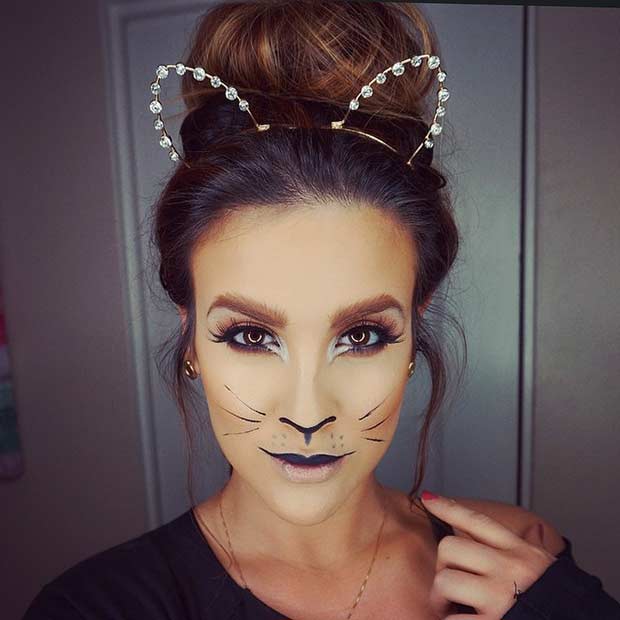 Simple and Easy Cat Halloween Makeup