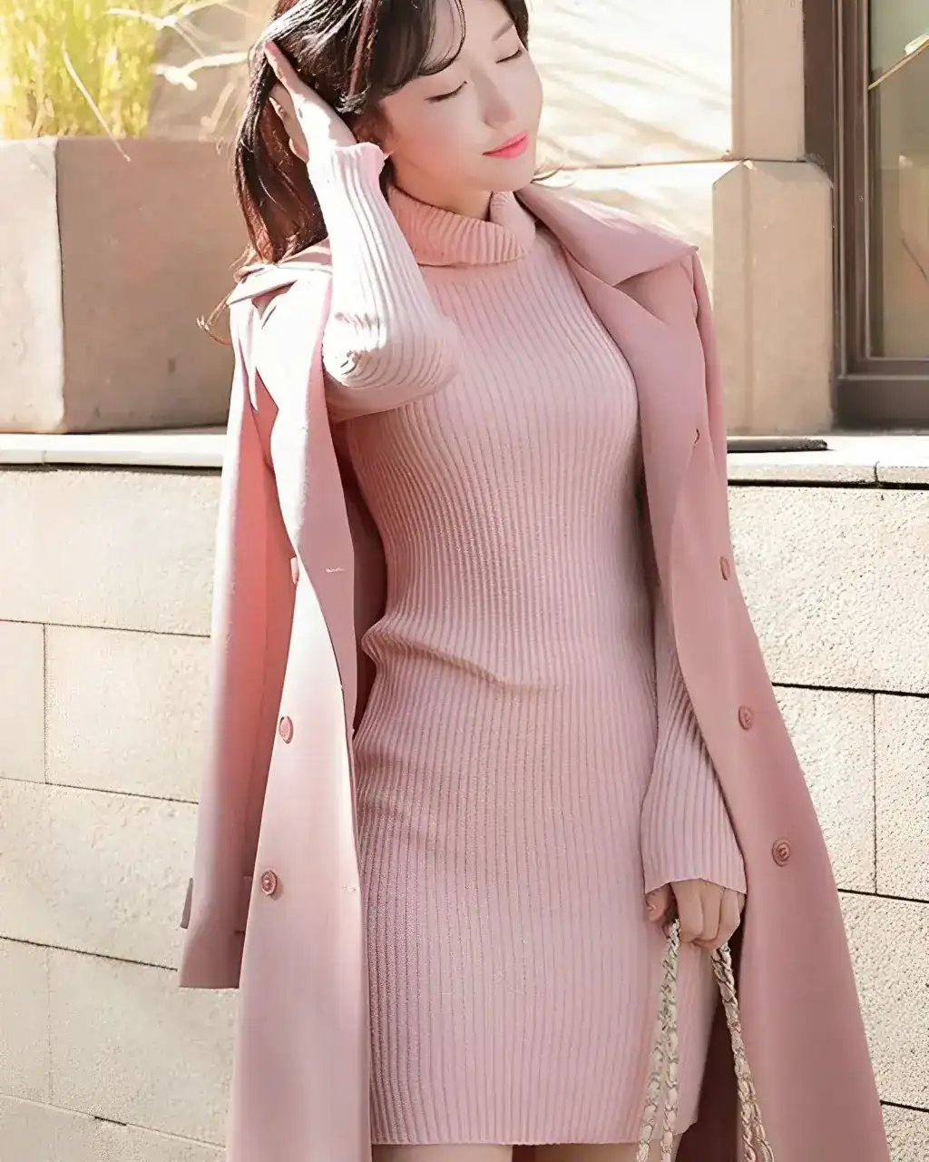 pink-outfit-ideas-coat-turtleneck-dress