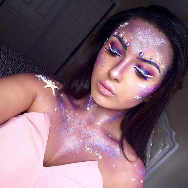 Pretty DIY Mermaid Makeup for Halloween
