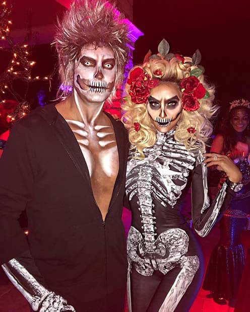 Scary Skeletons Couples Costume Idea