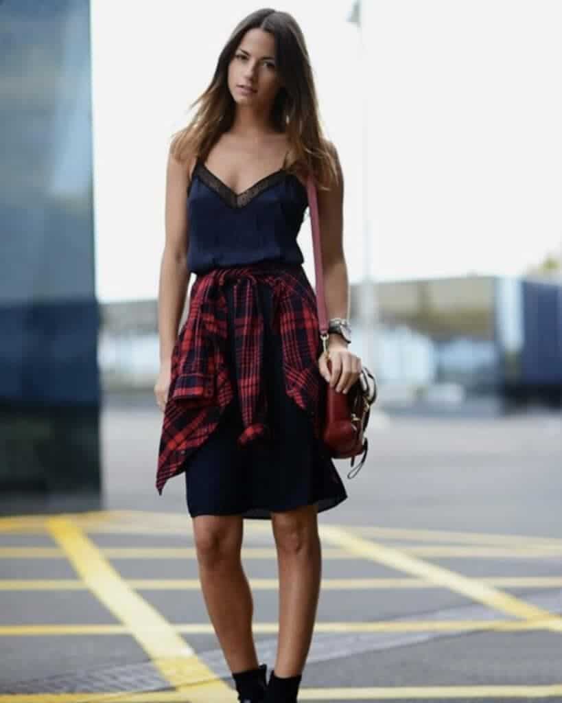 Flannel shirt on waist