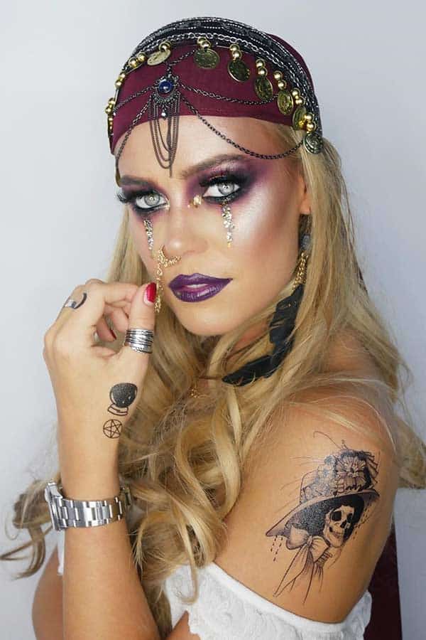 Sexy Pirate Makeup and Costume Idea