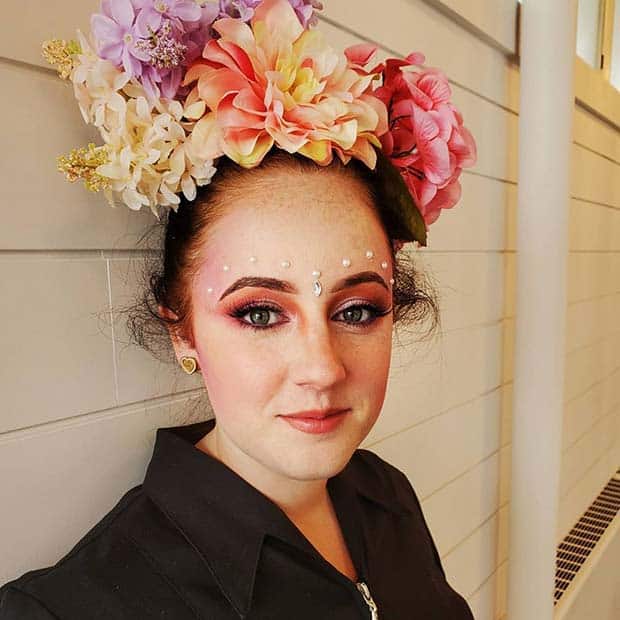 Simple Makeup with Rhinestones and Pearls