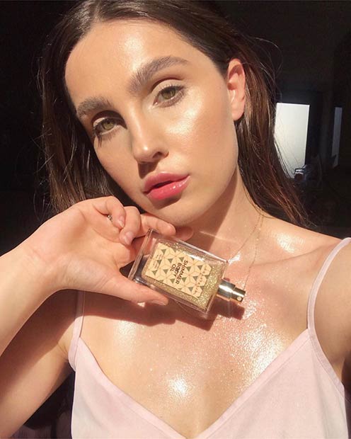 Soft Makeup with Natural Eyebrows