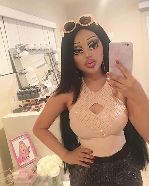 Stylish Bratz Doll Makeup