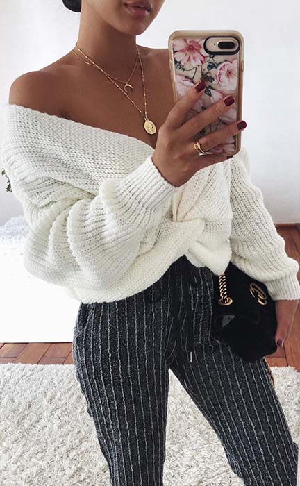 Trendy and Relaxed Christmas Outfit Idea