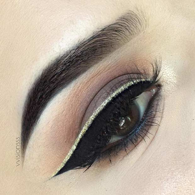 Brown Smokey Eye and Gold Glitter Eyeliner