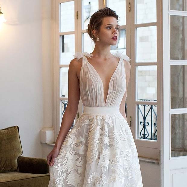 Sleeveless with Plunging Neckline for Summer Wedding Dress Idea for Brides