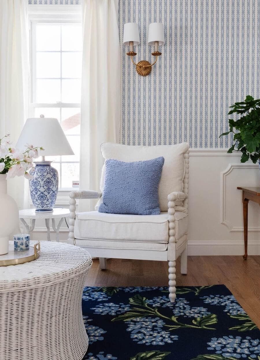 Blue and White in Classic Coastal Cottage Style