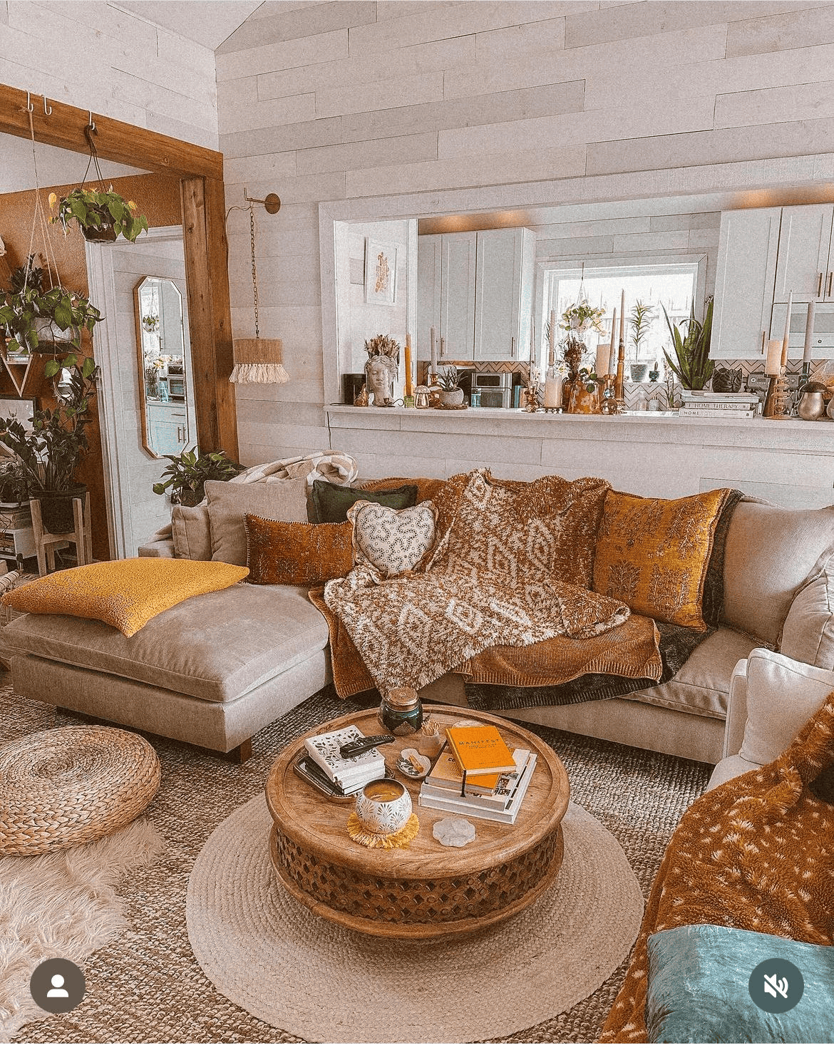 Colorful Cushions and Rugs Showcase a Vibrant Personality