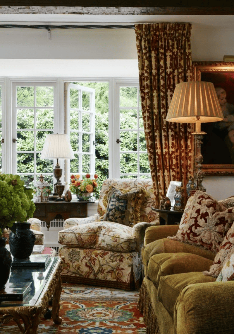 Create a Traditional Living Room with Vintage Charm
