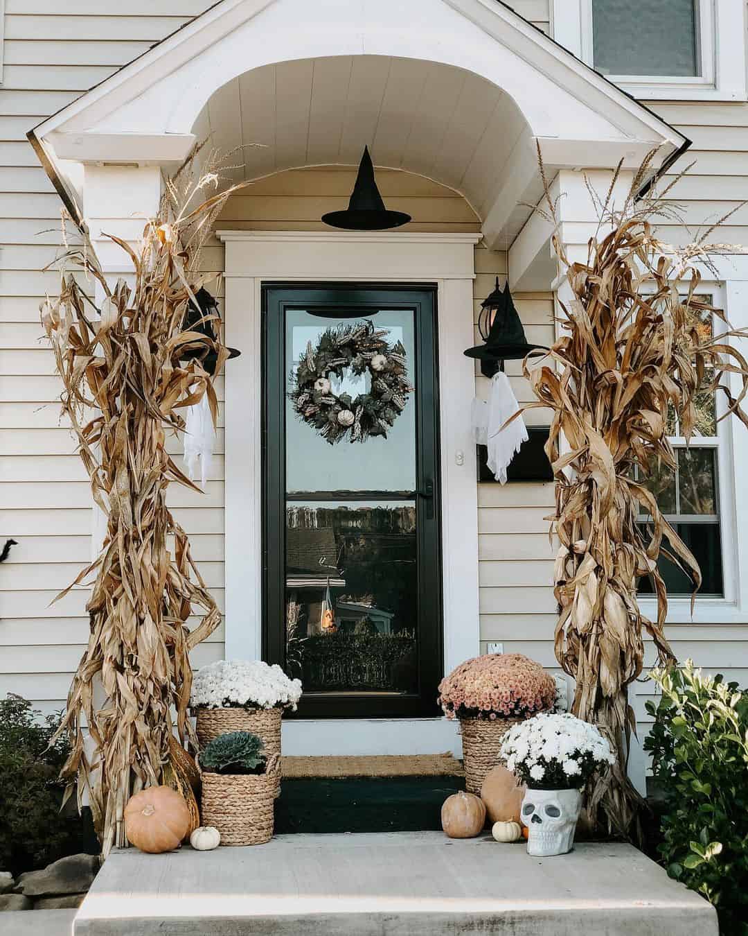 Halloween Entryway Decor
