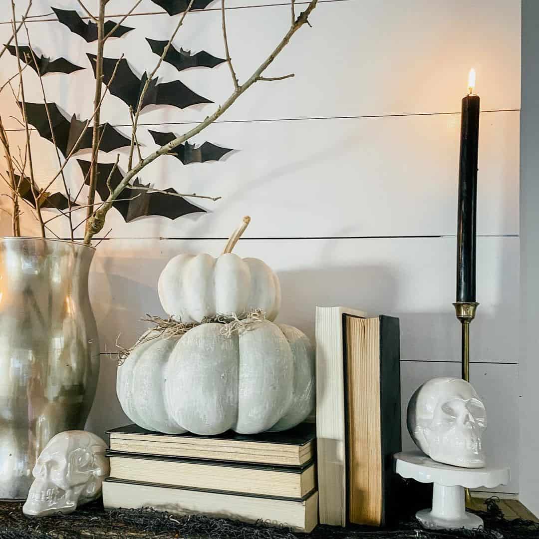 Neutral Halloween Decor